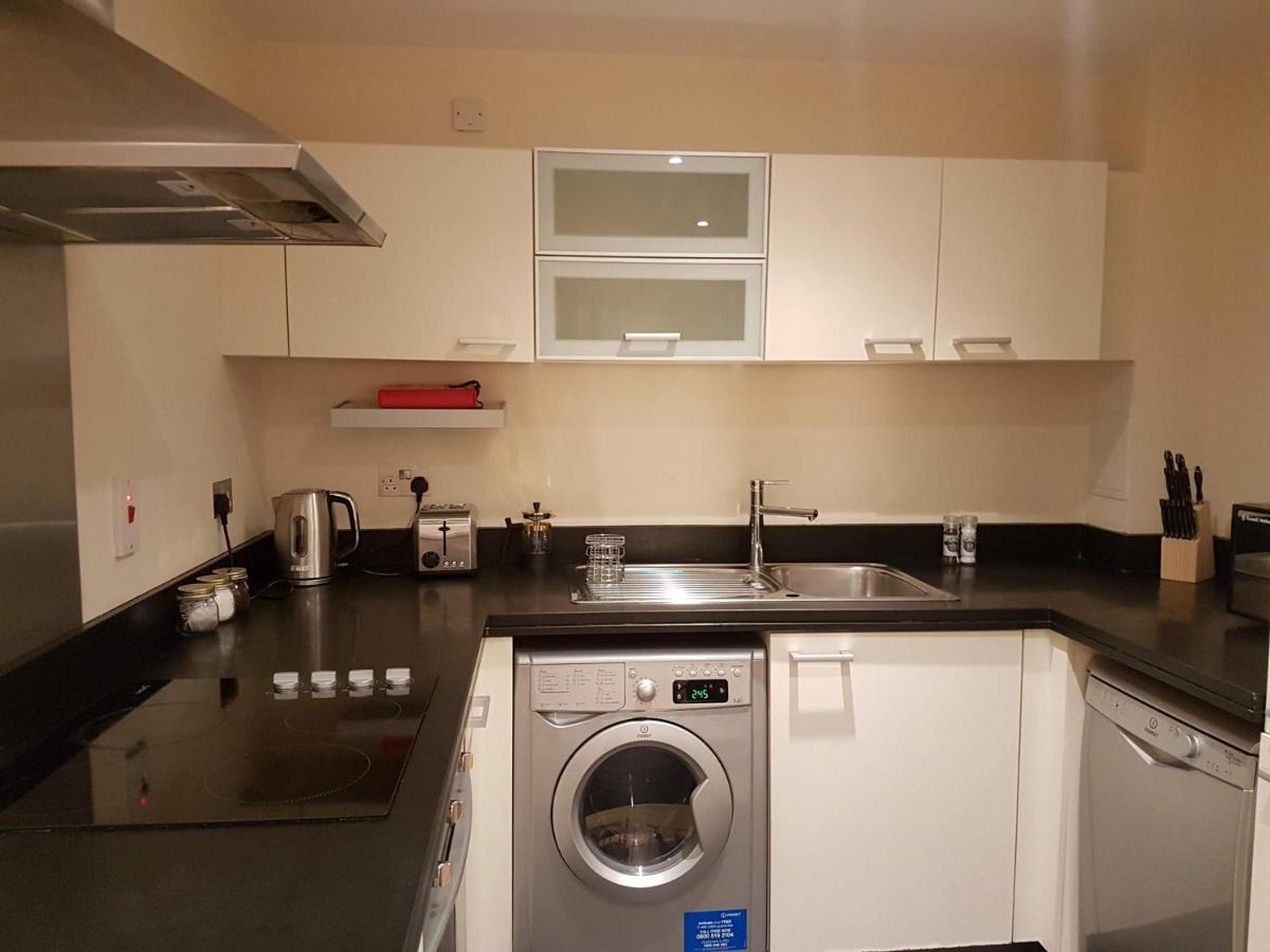 Canary Wharf Retreat - Serviced Apartments Лондон Екстериор снимка